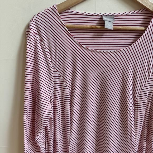 Chicos Red Asymmetrical Stripe 3/4 Sleeve Pockets Tunic Womens Size 12 Top - Picture 3 of 15